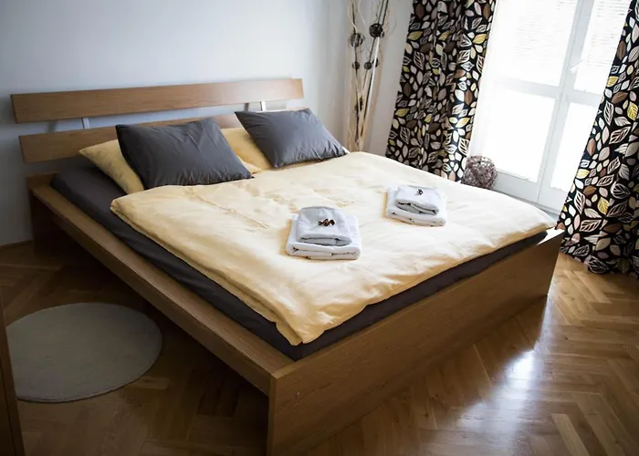 Apartamento Poruba Street View